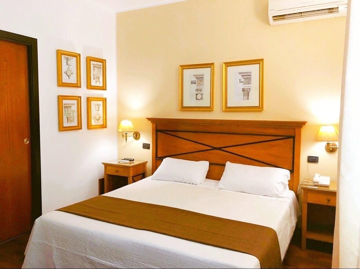 Hotel Florio Opera Palermo Central Ngoại thất bức ảnh