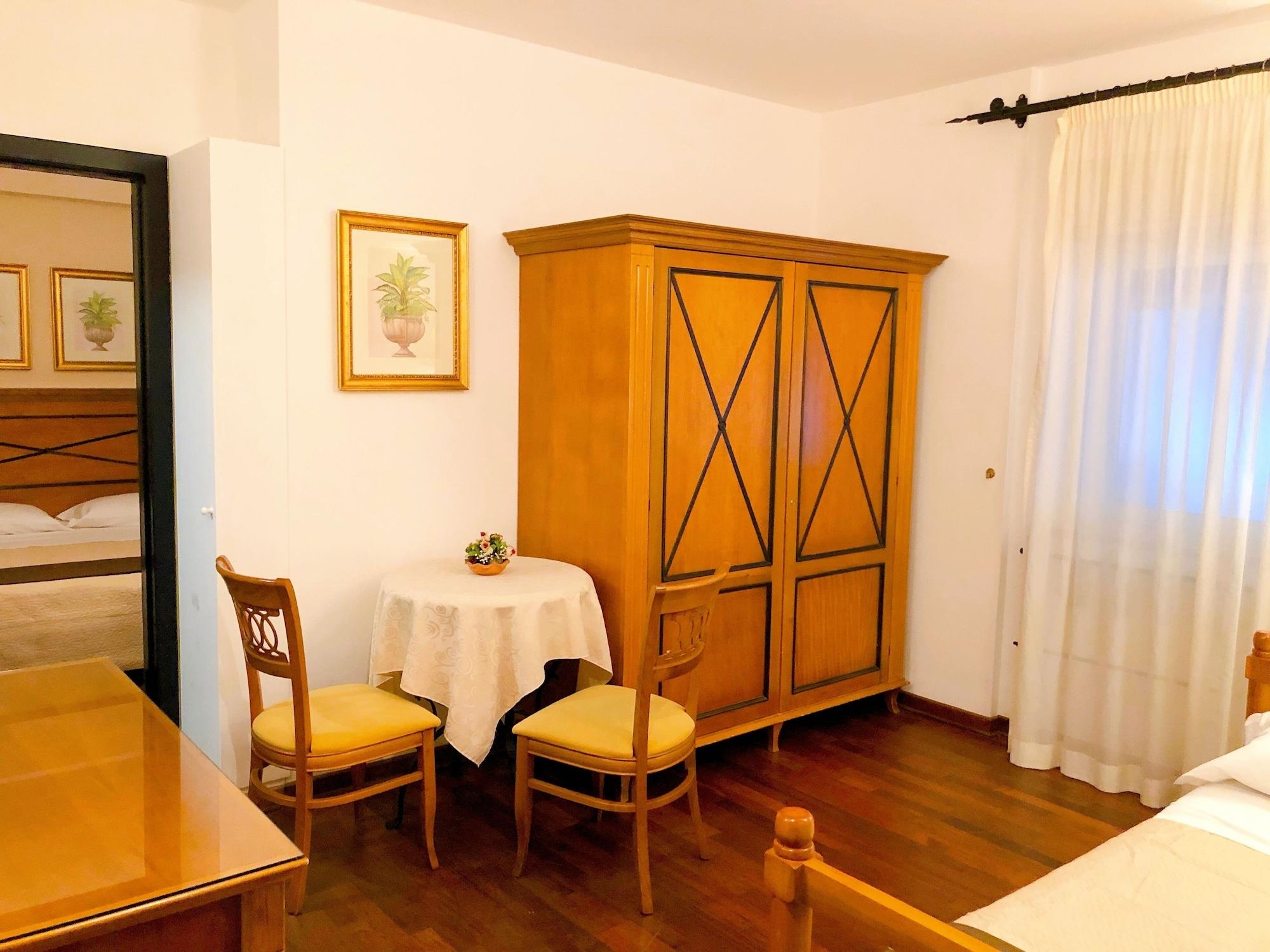 Hotel Florio Opera Palermo Central Ngoại thất bức ảnh