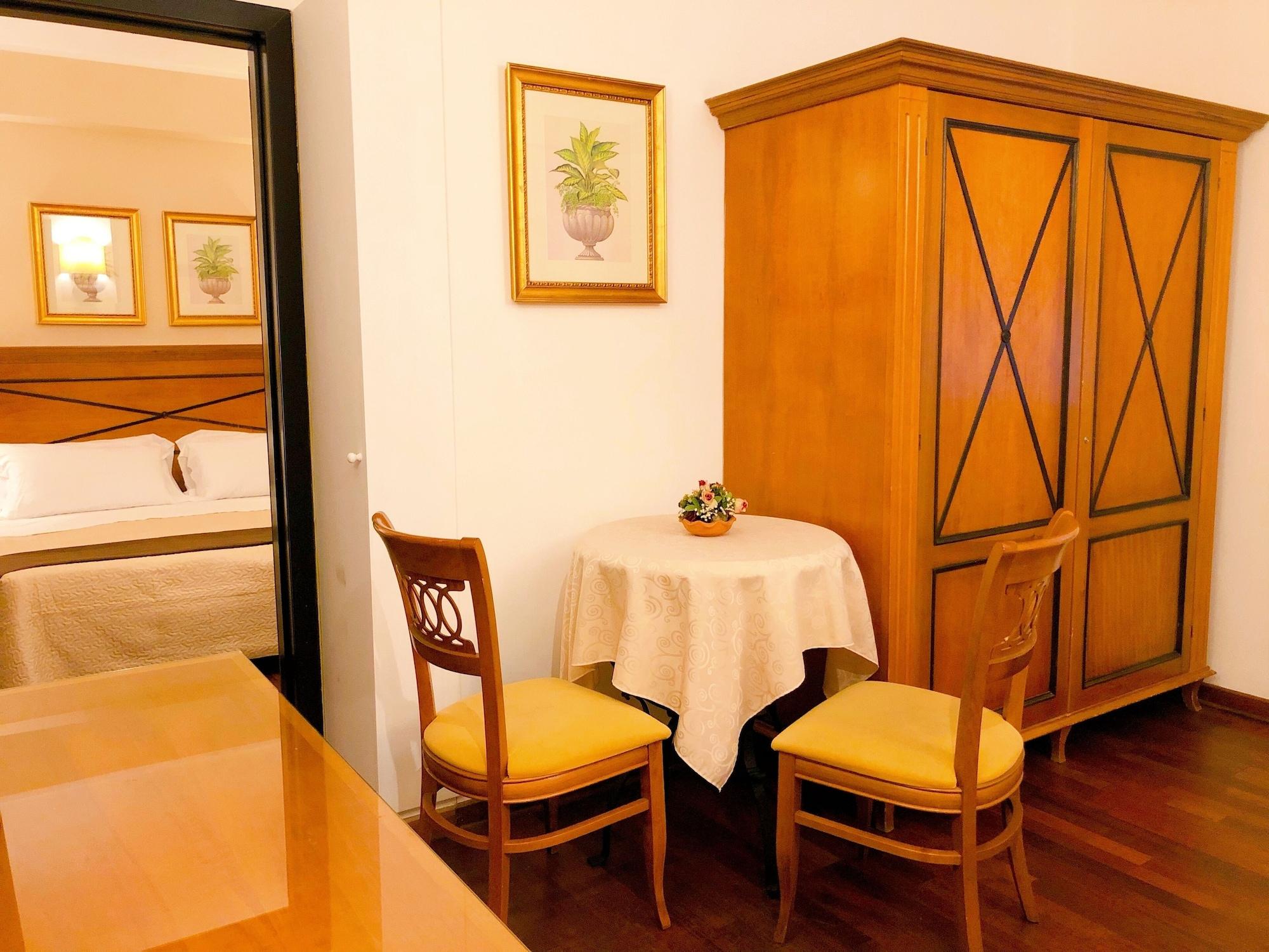 Hotel Florio Opera Palermo Central Ngoại thất bức ảnh