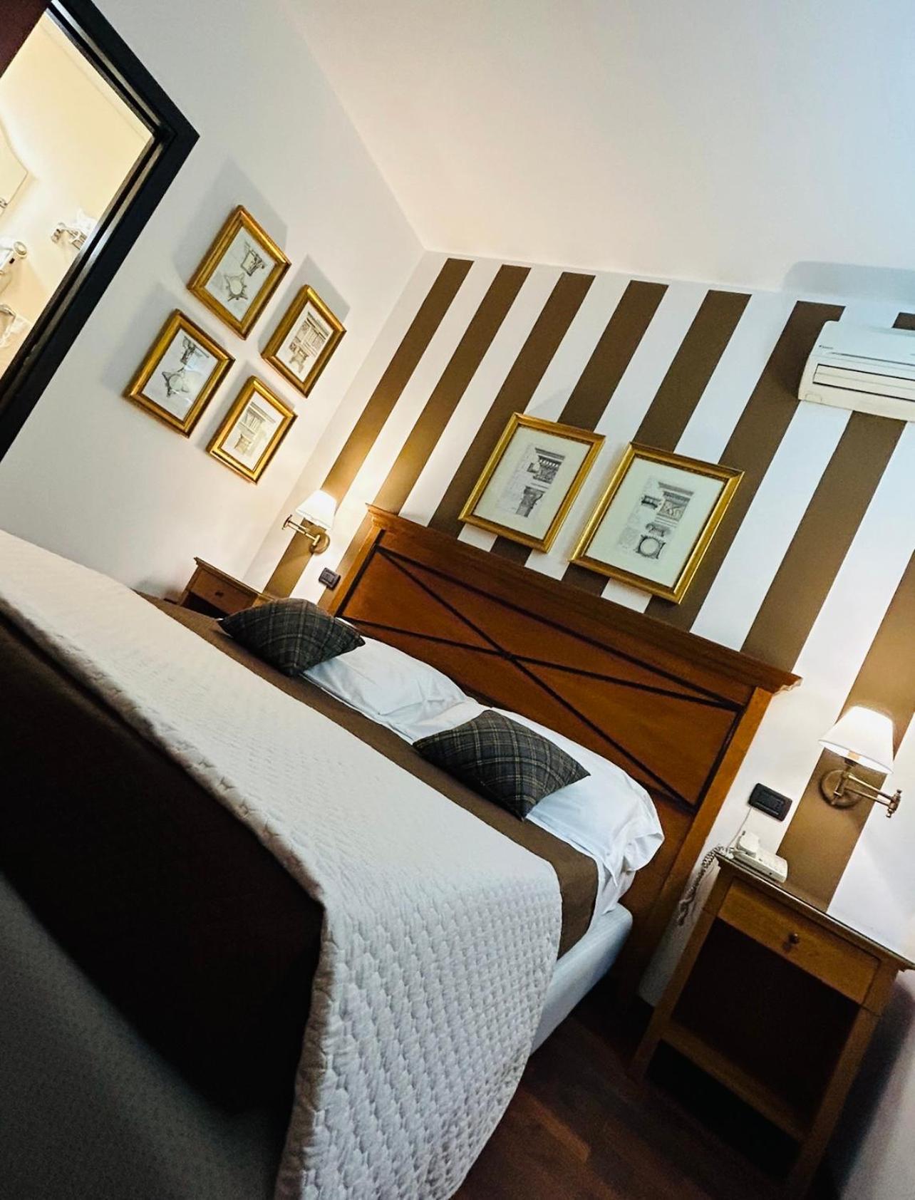 Hotel Florio Opera Palermo Central Ngoại thất bức ảnh