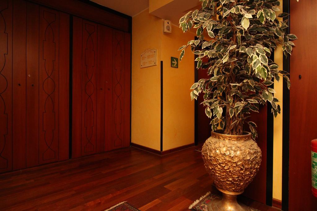 Hotel Florio Opera Palermo Central Ngoại thất bức ảnh